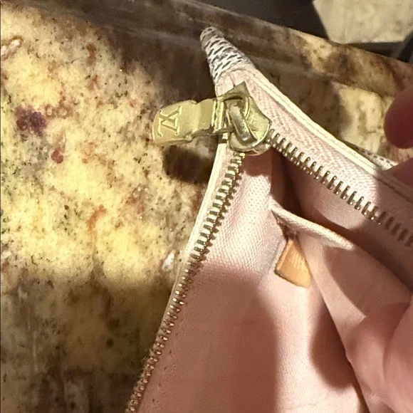 Louis Vuitton Damier Azur Wristlet Clutch - Picture 5 of 15